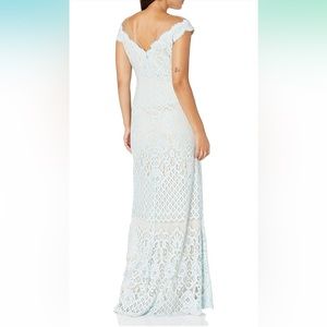 Tadashi Shoji Women's Cap Sleeve All Over Lace Gown